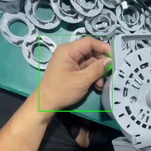 task 1013 lijiaxi 的手框裁剪图